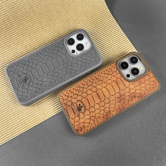 Polo Knight Case iPhone 15 Pro (Gray)