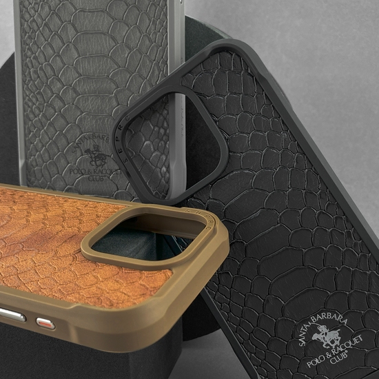 Polo Knight Case iPhone 16 Pro (Black)